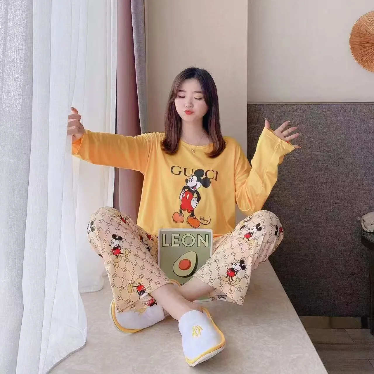 Importada Pantalon Manga Larga